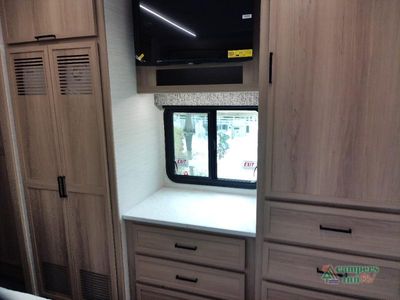 2026 Dynamax Europa S - Photo 24