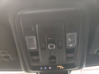 2023 Chevrolet Tahoe — photo 22 view