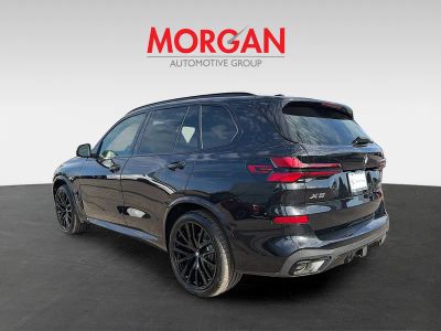 2026 BMW X5 — detail view