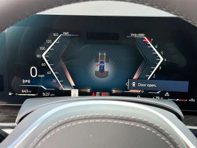 2026 BMW X5 — photo 40 view