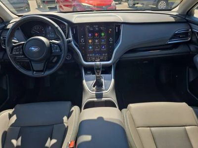2025 Subaru Outback — photo 13 view