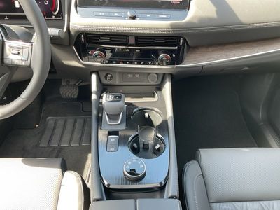 2026 Nissan Rogue — photo 13 view