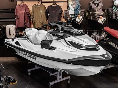 2026 Sea-Doo GTX Limited 325 White Pearl Premium - Photo 1