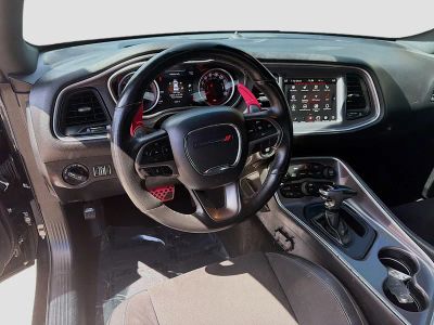 2019 Dodge Challenger — photo 20 view
