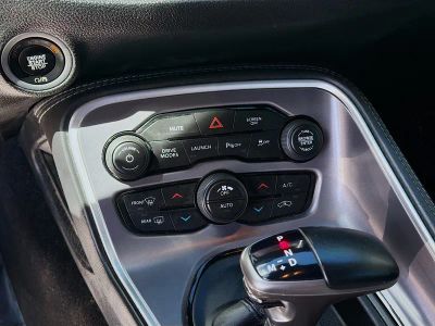 2019 Dodge Challenger — photo 14 view