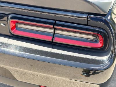 2019 Dodge Challenger — photo 25 view