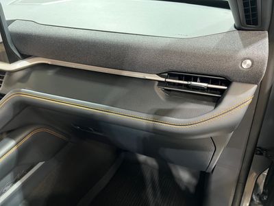 2026 Ford Explorer - Photo 12