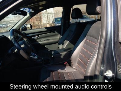 2023 Honda CR-V Hybrid Sport Touring — photo 10 view