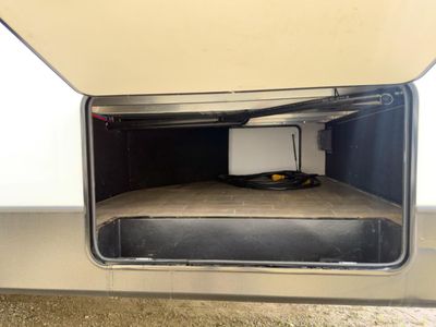 2021 Dutchmen RV Atlas - Photo 11