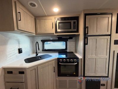 2021 Forest River RV Flagstaff Super Lite - Photo 13