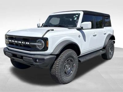 2025 Ford Bronco — rear three-quarter view