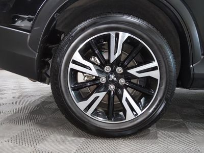 2025 Mitsubishi Eclipse Cross - Photo 10