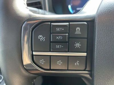 2025 Ford F-450SD - Photo 22