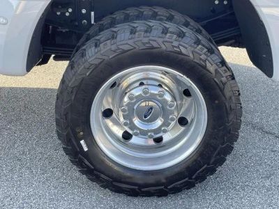 2025 Ford F-450SD - Photo 9