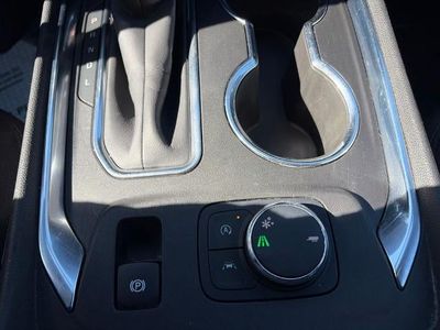 2022 Chevrolet Traverse - Photo 12