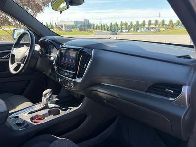 2022 Chevrolet Traverse - Photo 29