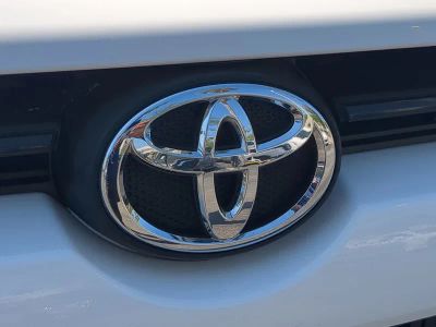2021 Toyota 4Runner — photo 13 view
