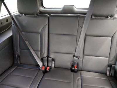 2024 Chevrolet Suburban - Photo 17