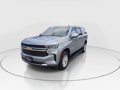 2024 Chevrolet Suburban - Photo 3