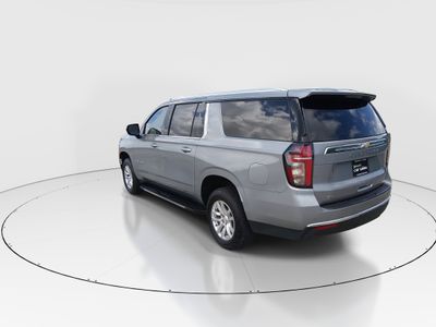 2024 Chevrolet Suburban - Photo 5