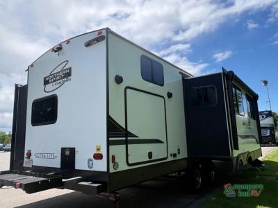 2024 Coachmen RV Northern Spirit Ultra Lite - Photo 6