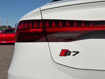 2022 Audi S7 — photo 10 view