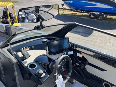 2025 Yamaha 222XE - Photo 15