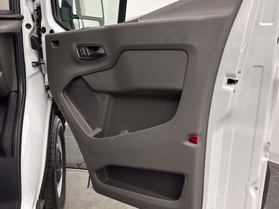 2023 Ford Transit Cargo Van - Photo 24