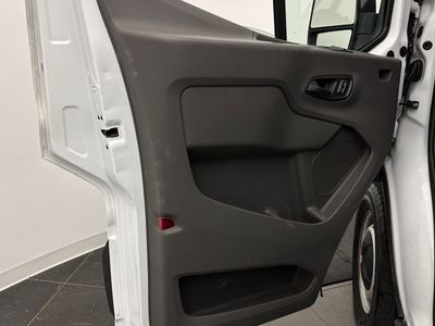 2023 Ford Transit Cargo Van - Photo 9
