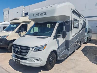2027 Grand Design LINEAGE SERIES M — photo 33 view