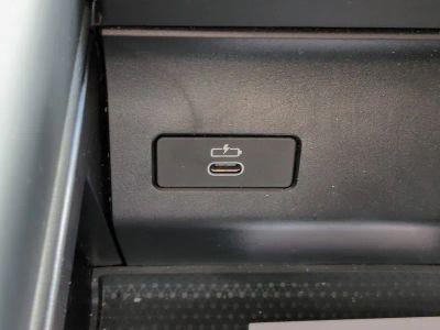 2026 BMW X5 — photo 24 view
