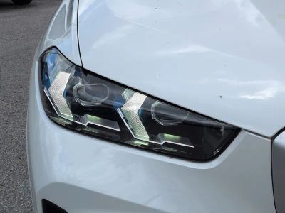 2026 BMW X5 — photo 10 view