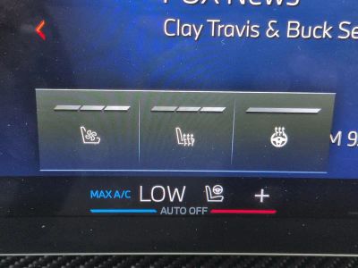 2026 BMW X5 — photo 25 view