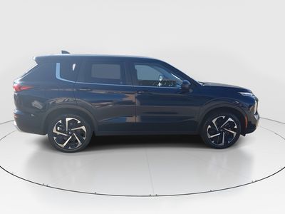 2024 Mitsubishi Outlander - Photo 8