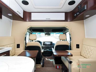2023 Regency RV Ultra Brougham - Photo 15