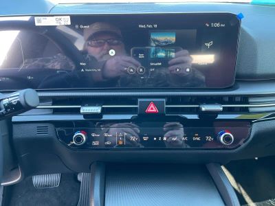 2026 Kia Sportage Hybrid — photo 11 view
