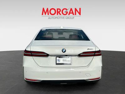 2026 BMW 5 Series — detail view