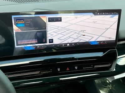 2026 BMW 5 Series — photo 10 view