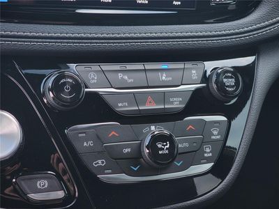 2026 2026 Chrysler Pacifica - Photo 16