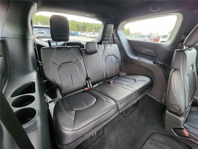 2026 2026 Chrysler Pacifica - Photo 8