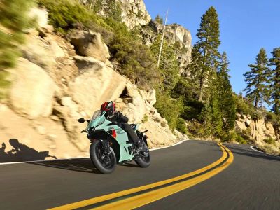 2026 Yamaha YZF-R3 — photo 16 view