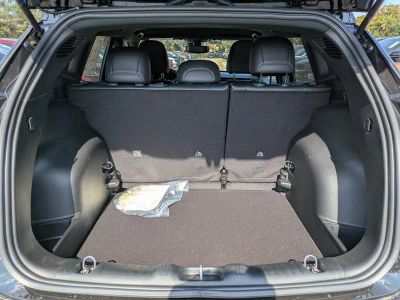 2026 Jeep Compass — photo 11 view