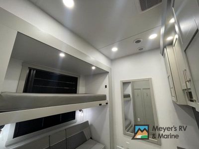 2026 Brinkley Model Z - Photo 31