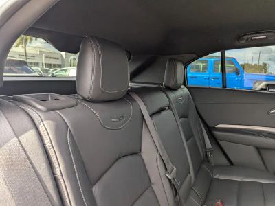 2024 Cadillac XT4 — photo 14 view