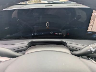 2024 Cadillac XT4 — photo 28 view