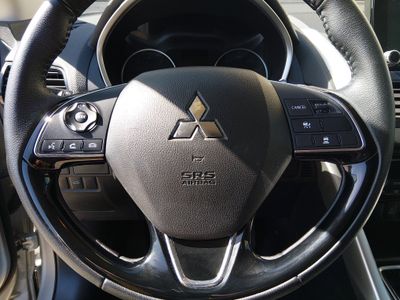 2025 Mitsubishi Eclipse Cross — photo 12 view