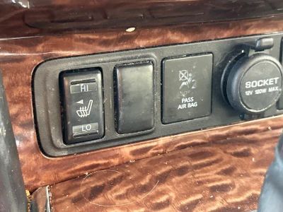 2020 Nissan Armada - Photo 15