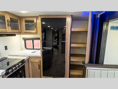 2025 Forest River RV Cherokee Grey Wolf - Photo 33