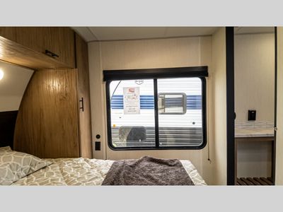 2025 Forest River RV Cherokee Grey Wolf - Photo 21