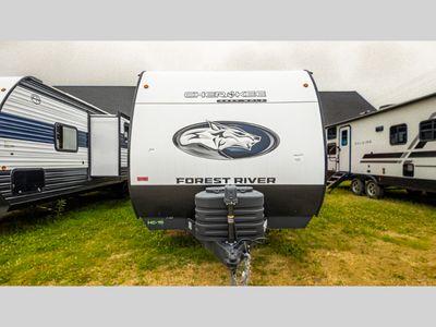 2025 Forest River RV Cherokee Grey Wolf - Photo 4